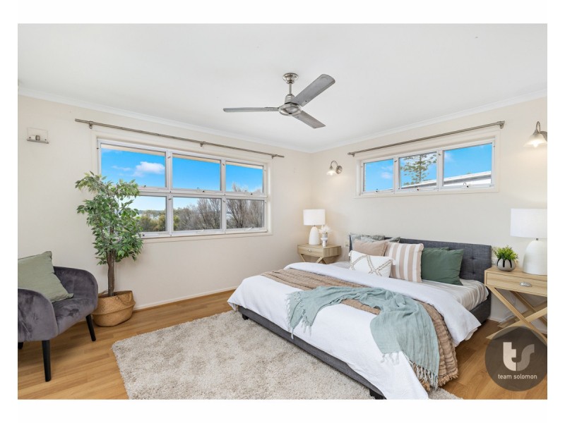 14 Wilson Esplanade, Redland Bay QLD 4165