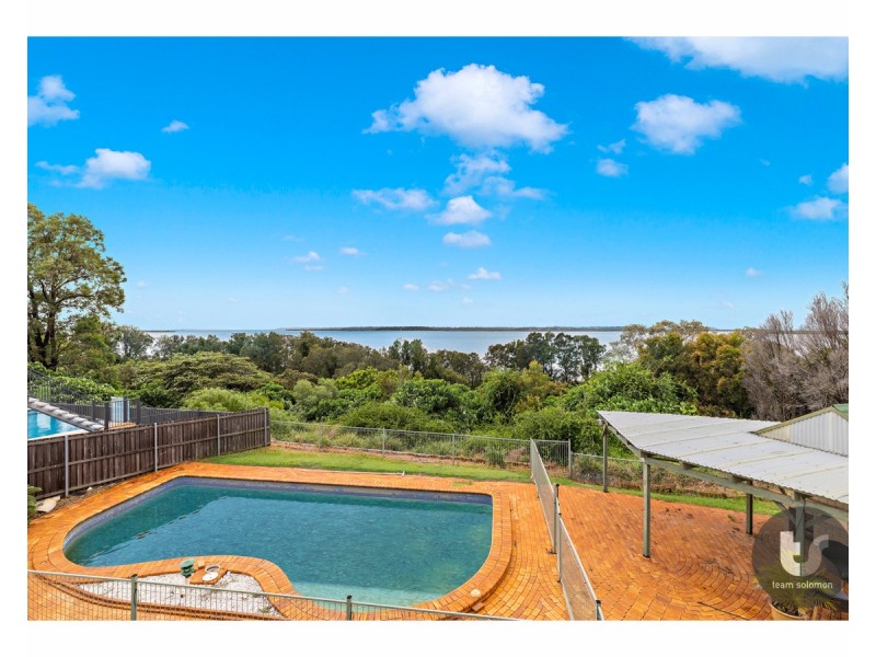 14 Wilson Esplanade, Redland Bay QLD 4165