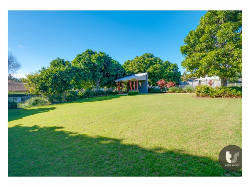 55 Pelorus Street, Redland Bay QLD 4165