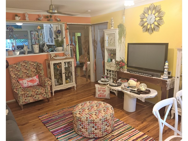 17 Marana Street, Coochiemudlo Island QLD 4184