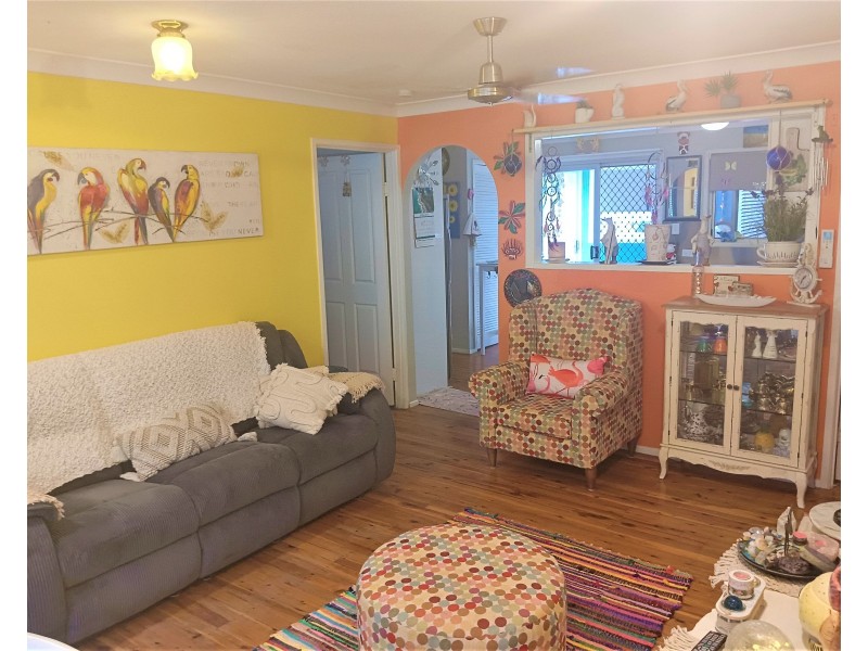 17 Marana Street, Coochiemudlo Island QLD 4184