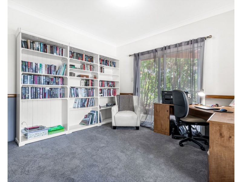 8 Major Court, Birkdale QLD 4159