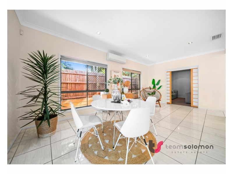 8 Yorston Place, Ormiston QLD 4160