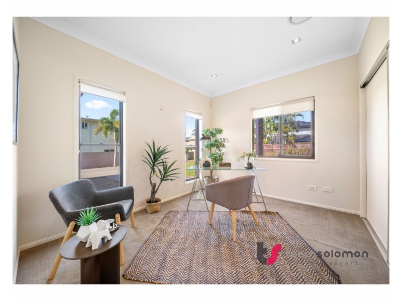 8 Yorston Place, Ormiston QLD 4160