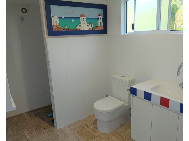 11 Welsby Street, Coochiemudlo Island QLD 4184