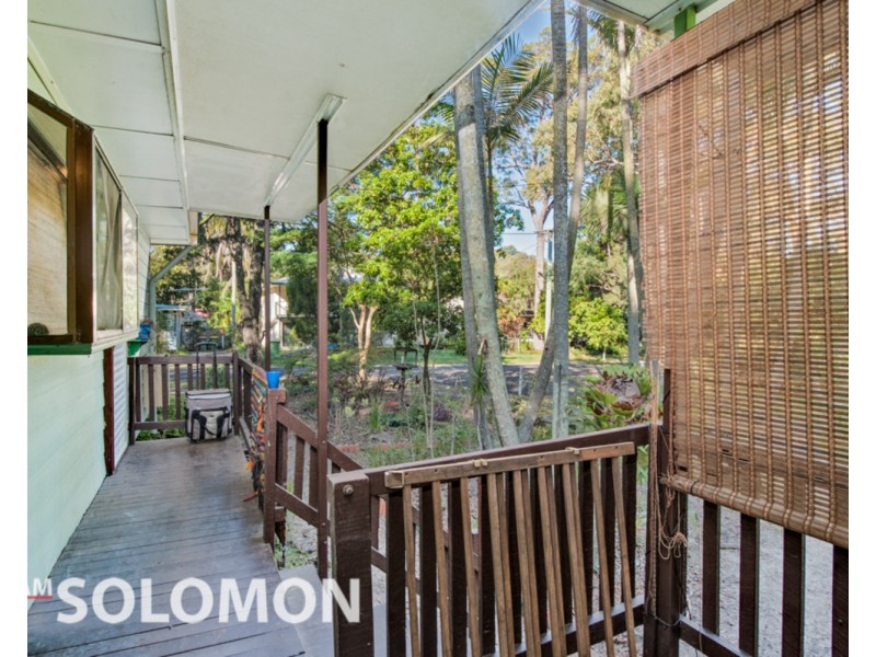 6 Pandanus Street, Coochiemudlo Island QLD 4184