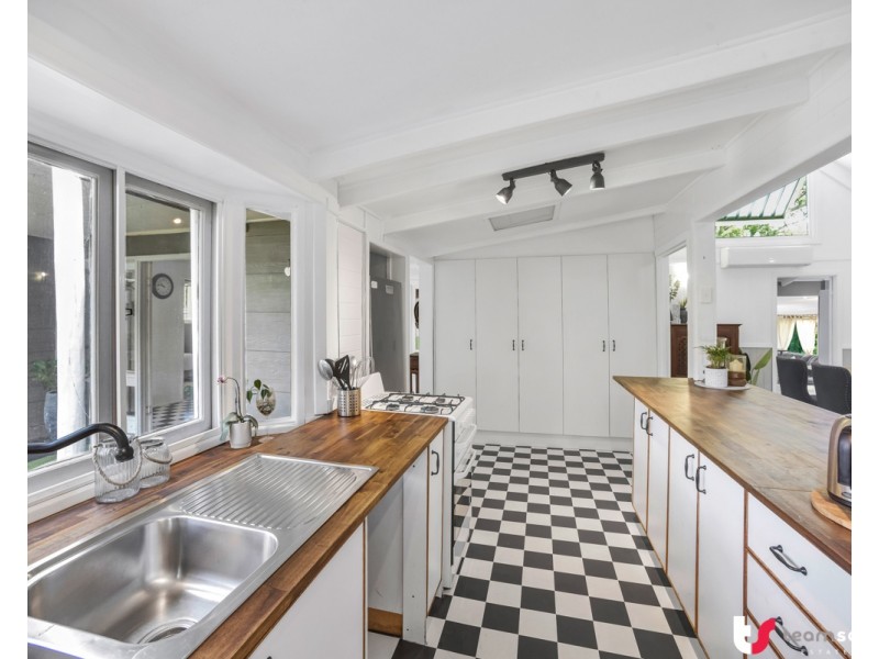 108 Rose Farm Lane, Logan Village QLD 4207