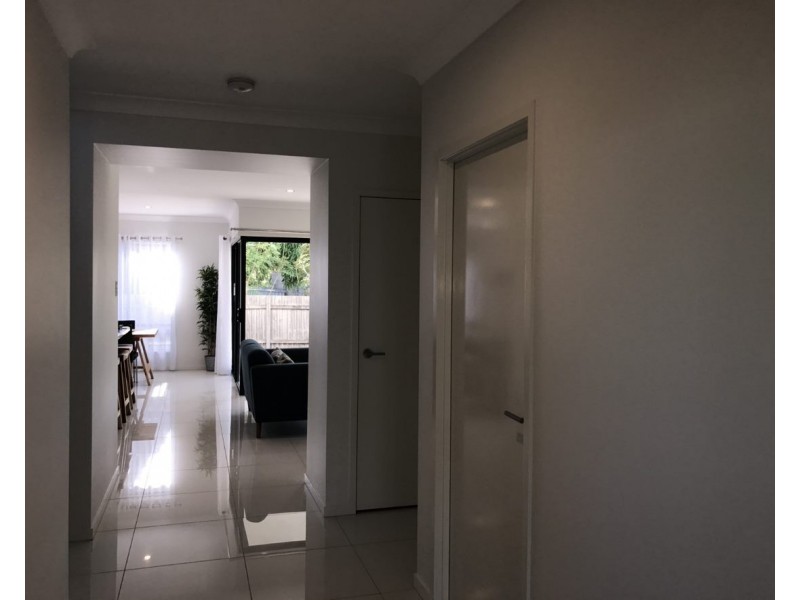 1a Elmhurst Street, Capalaba QLD 4157