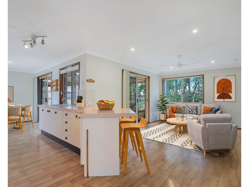 28 Chelsea Crescent, Alexandra Hills QLD 4161