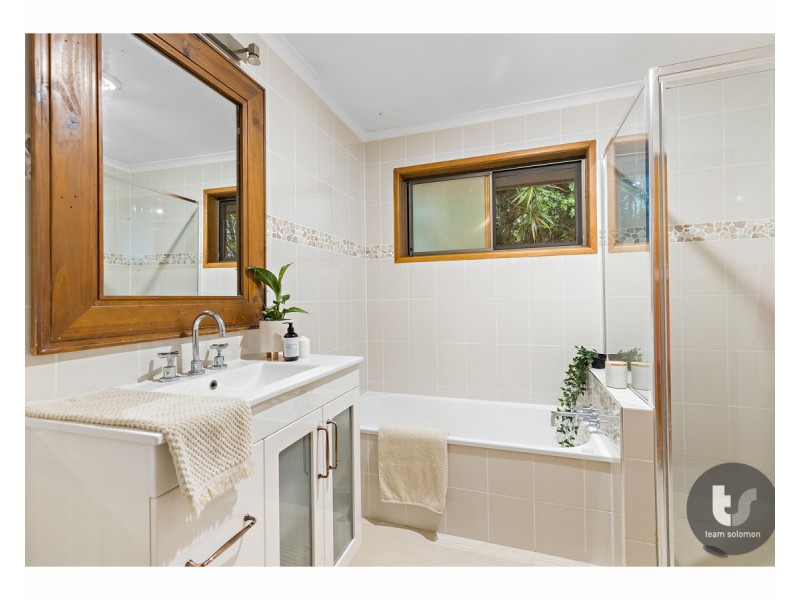 34 Rosella Street, Wellington Point QLD 4160