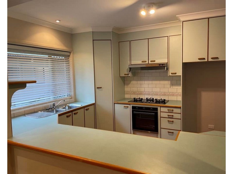 35 James Street, Coochiemudlo Island QLD 4184