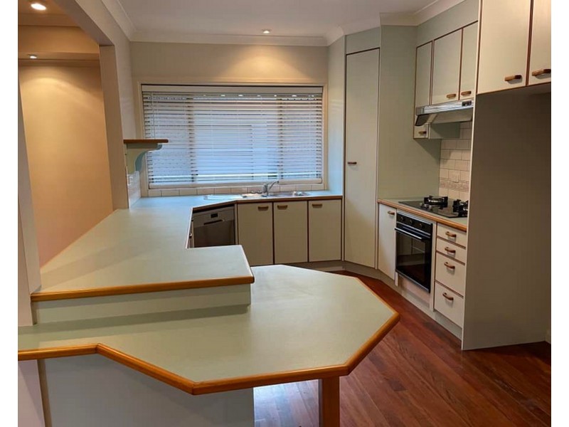 35 James Street, Coochiemudlo Island QLD 4184