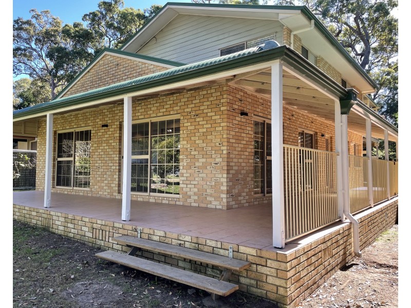 35 James Street, Coochiemudlo Island QLD 4184
