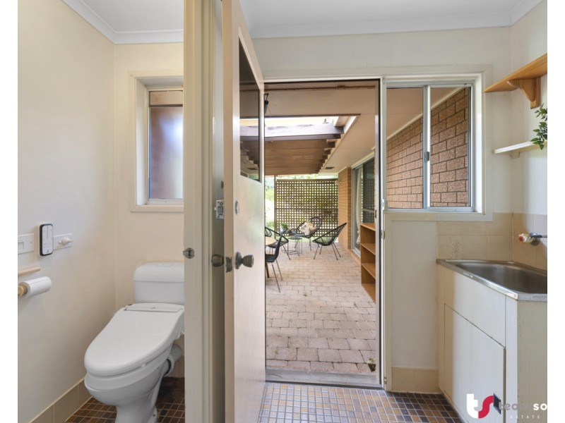 3 Lovell Court, Sinnamon Park QLD 4073