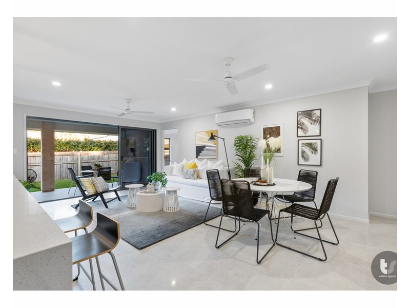 130A Bainbridge Street, Ormiston QLD 4160