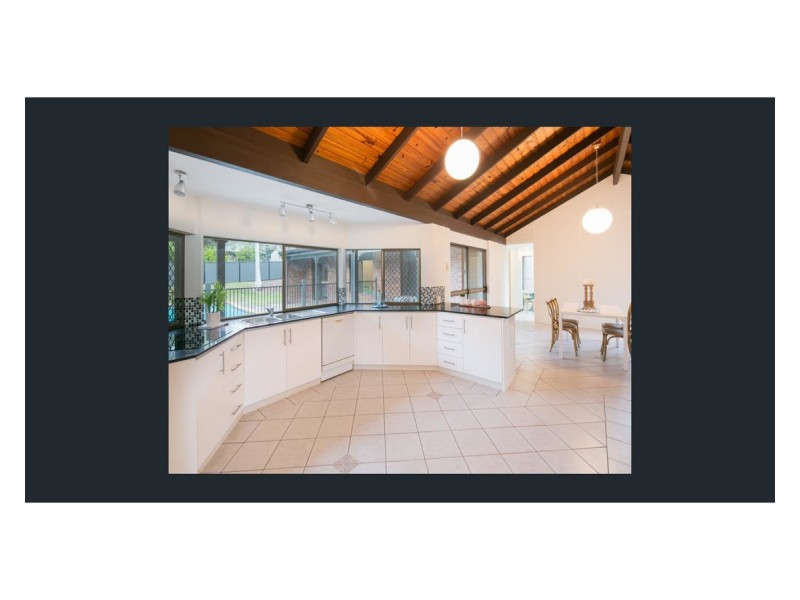 37 Woodlands Drive, Thornlands QLD 4164