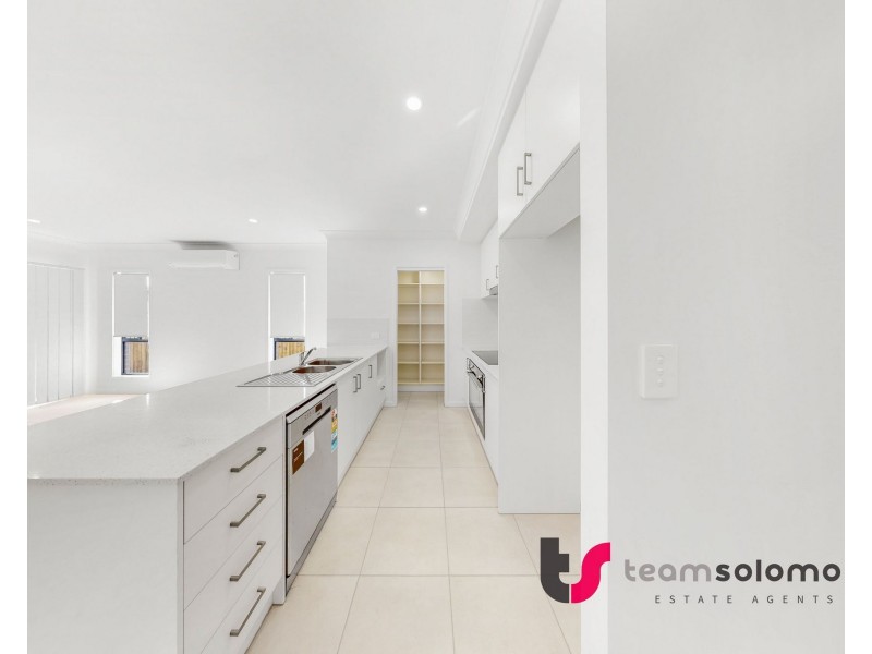3 Greenside Street, Victoria Point QLD 4165