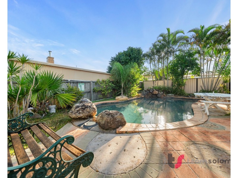 5 Prescoter Drive, Victoria Point QLD 4165