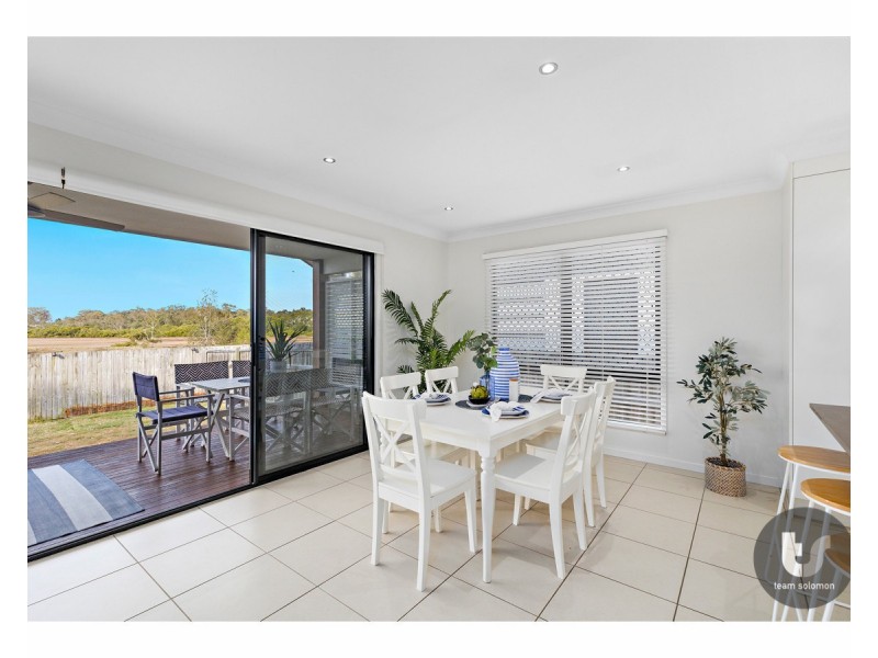 61 Ferry Road, Thorneside QLD 4158
