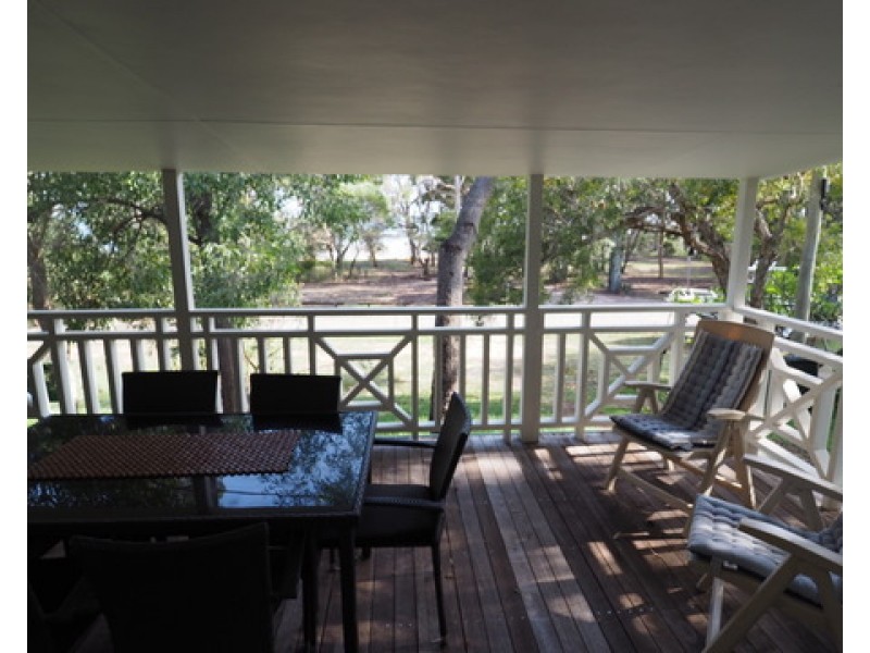 170 Victoria Parade Nth, Coochiemudlo Island QLD 4184