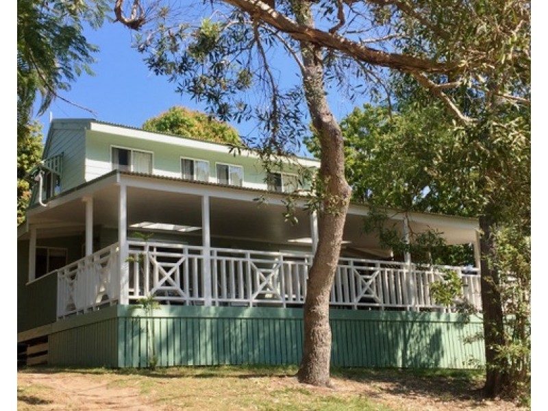 170 Victoria Parade Nth, Coochiemudlo Island QLD 4184