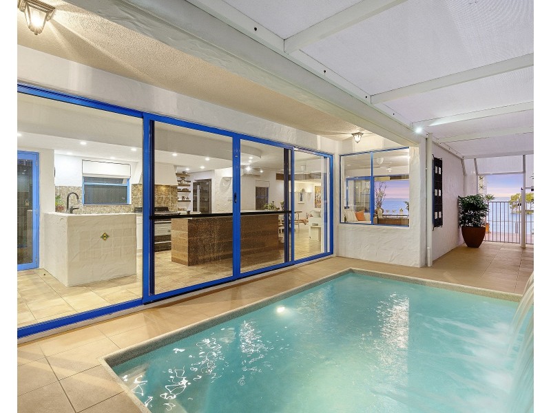 107 Shore Street North, Cleveland QLD 4163