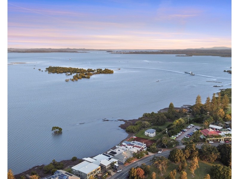 107 Shore Street North, Cleveland QLD 4163