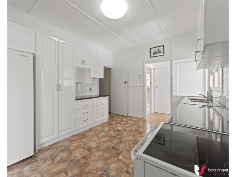 207 South Street, South Toowoomba QLD 4350