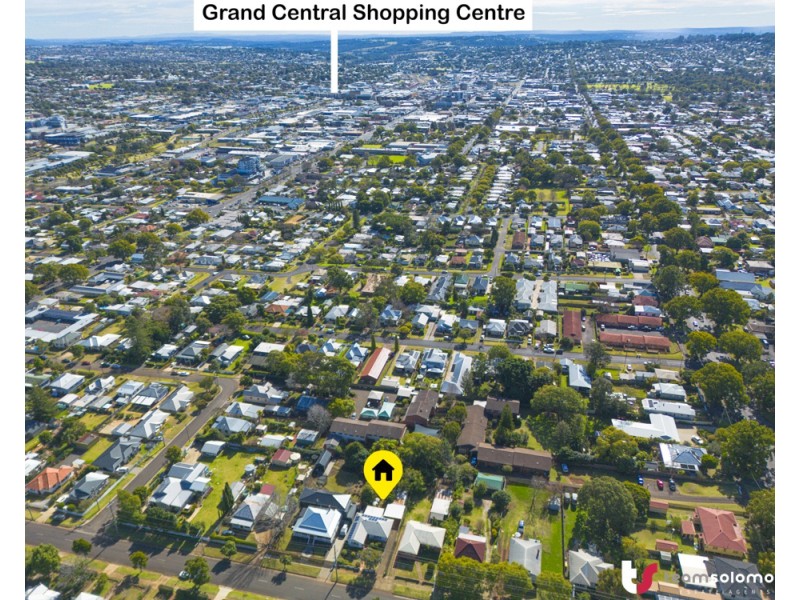 207 South Street, South Toowoomba QLD 4350