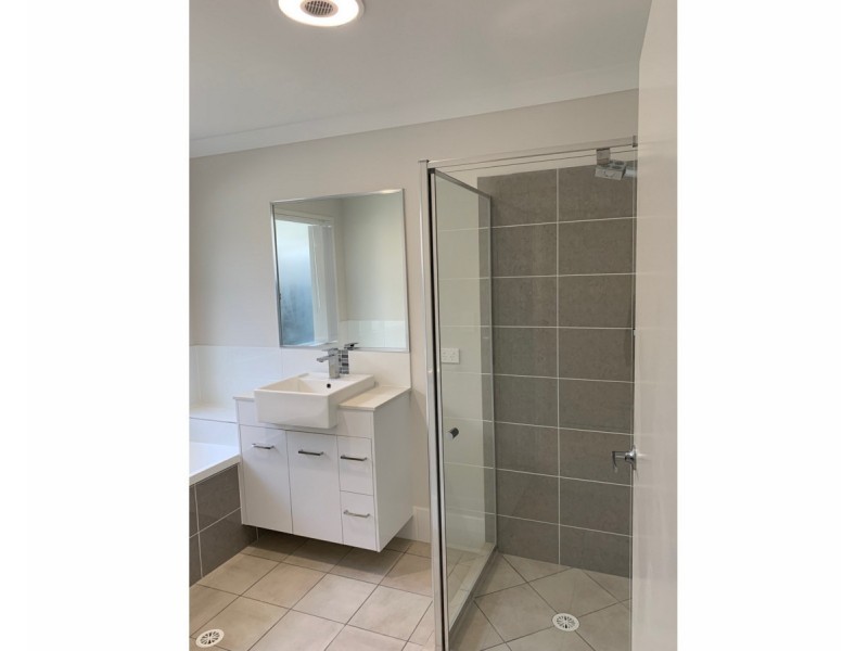 283B Main Road, Wellington Point QLD 4160