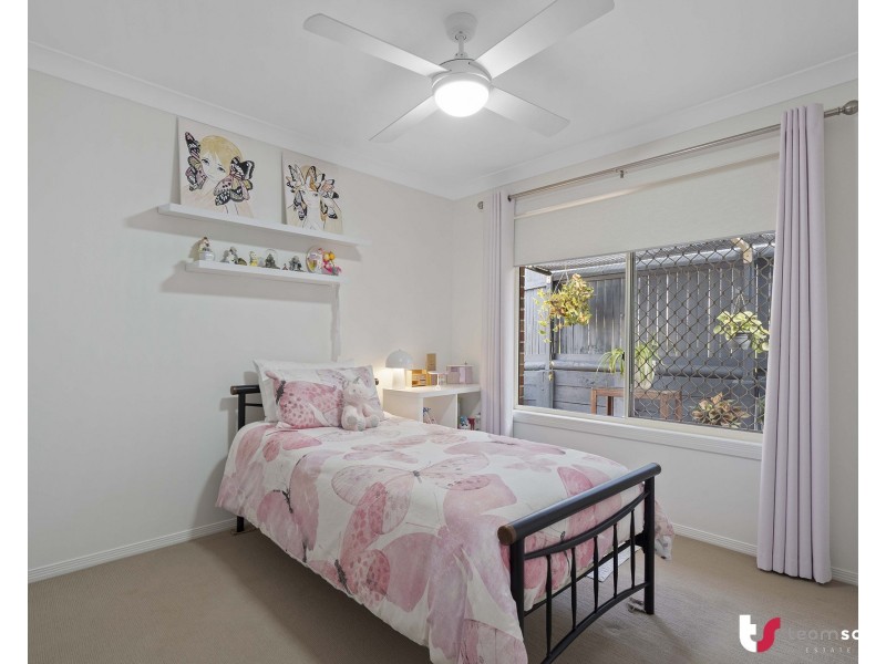 15 Keirnan Street, Redland Bay QLD 4165