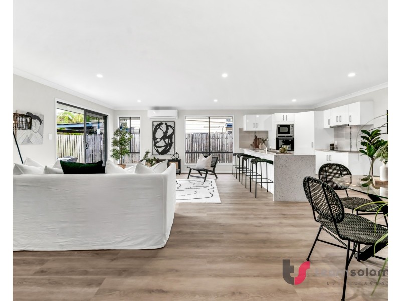 82 Collingwood Road, Birkdale QLD 4159