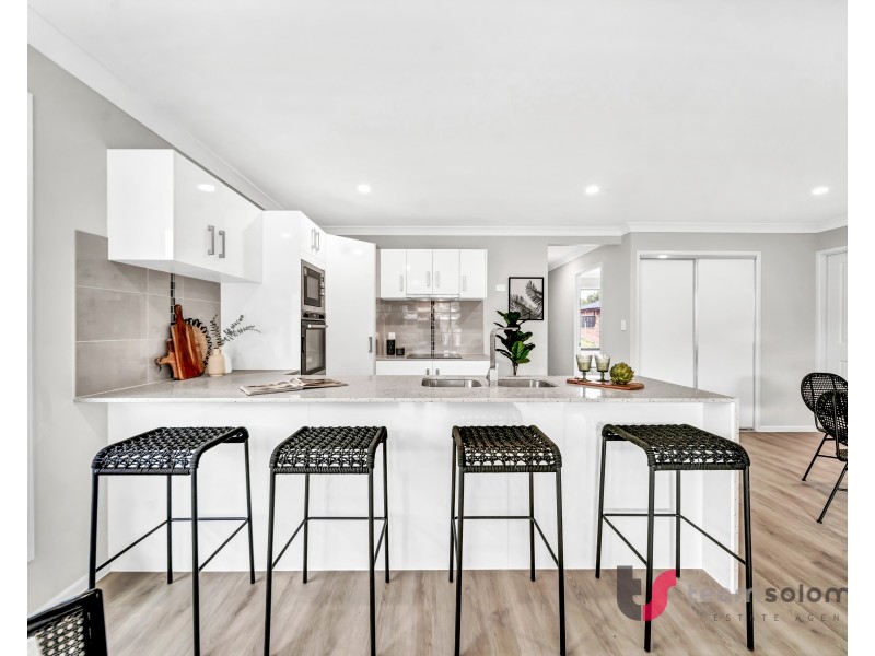 82 Collingwood Road, Birkdale QLD 4159