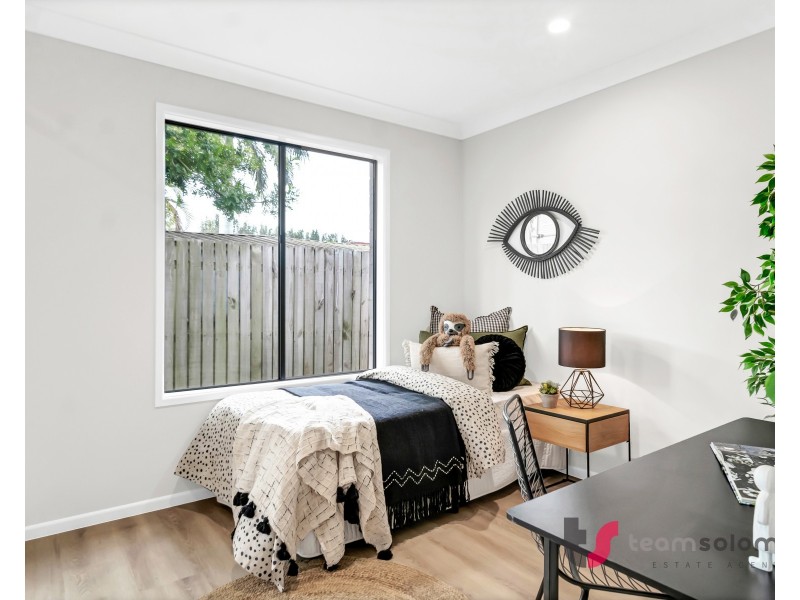 82 Collingwood Road, Birkdale QLD 4159