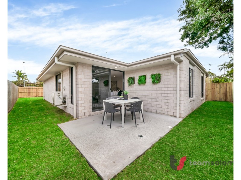 82 Collingwood Road, Birkdale QLD 4159