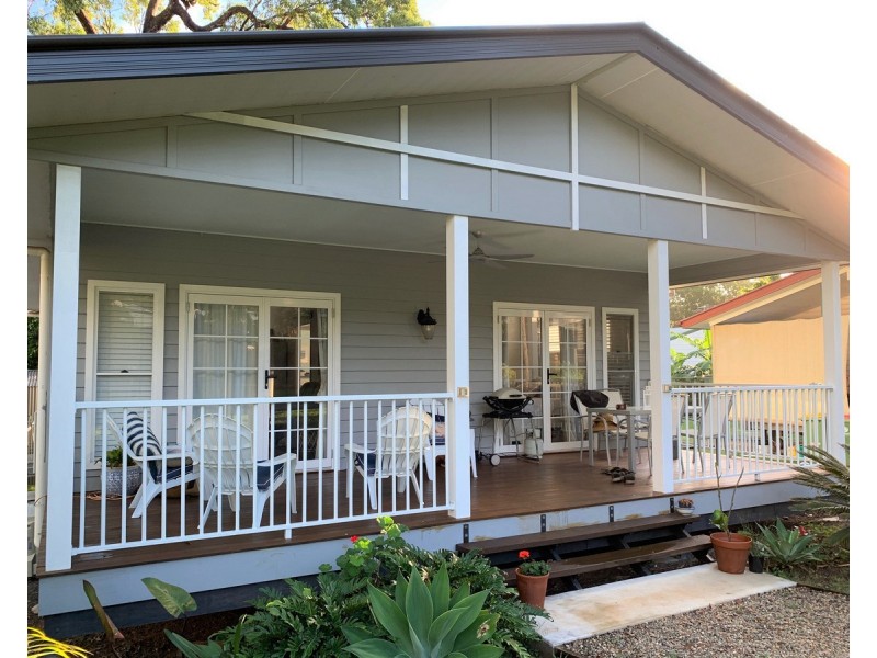 2 Marroo Street, Coochiemudlo Island QLD 4184