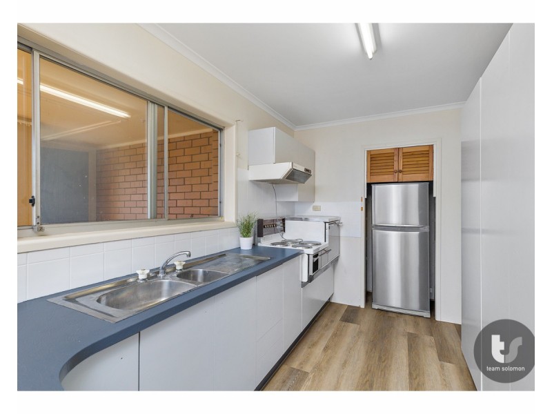 14 Glenjustins Street, Wynnum West QLD 4178