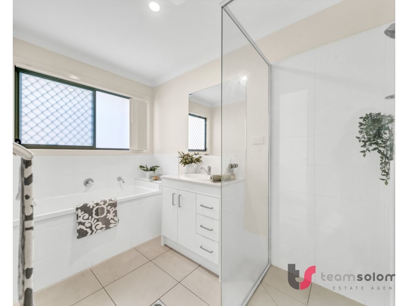 5 School Road, Victoria Point QLD 4165