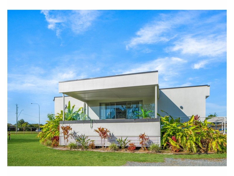 301 Cleveland Redland Bay Road, Thornlands QLD 4164