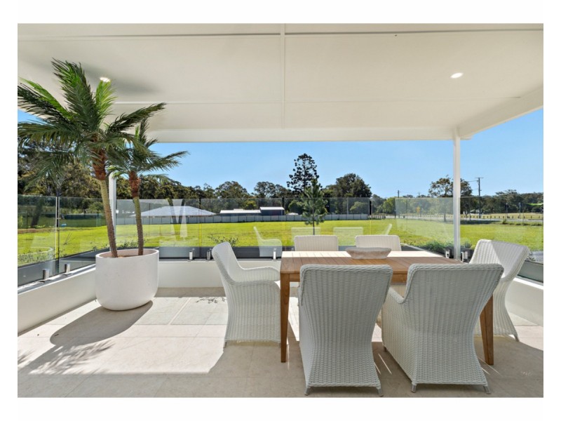 301 Cleveland Redland Bay Road, Thornlands QLD 4164