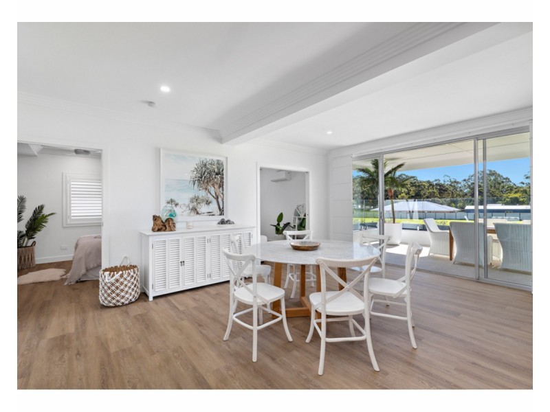 301 Cleveland Redland Bay Road, Thornlands QLD 4164