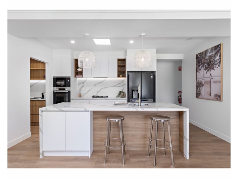 301 Cleveland Redland Bay Road, Thornlands QLD 4164