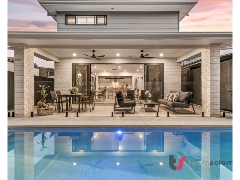 6. Russell Street, Cleveland QLD 4163