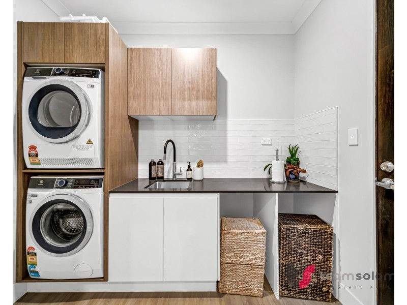 6. Russell Street, Cleveland QLD 4163