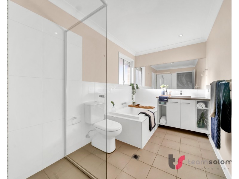 41/9-15 Harrier Drive, Burleigh Waters QLD 4220