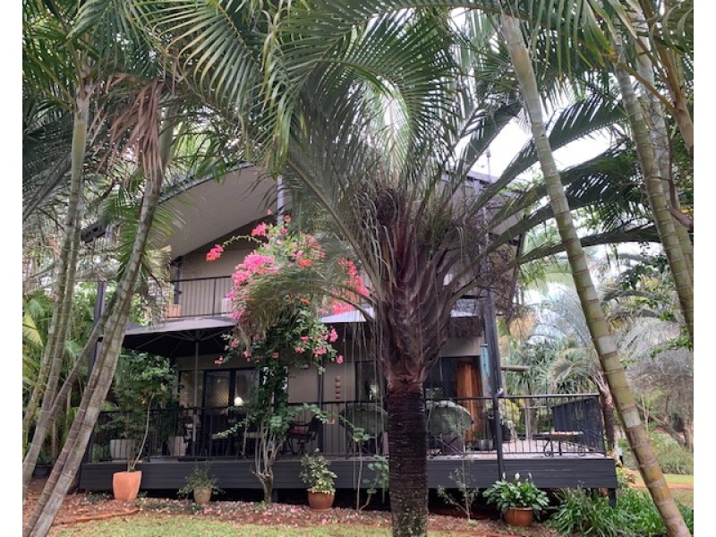 24 Aminya Street, Coochiemudlo Island QLD 4184