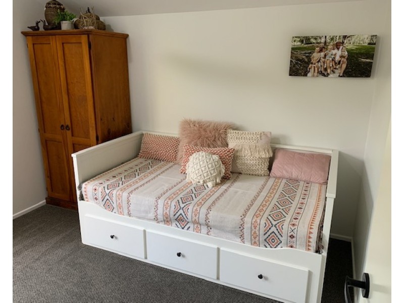 24 Aminya Street, Coochiemudlo Island QLD 4184