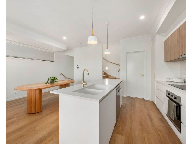 2/133 Russell Street, Cleveland QLD 4163