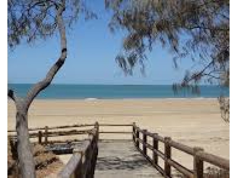 36-40 Helmsman Drive, Shoal Point QLD 4750