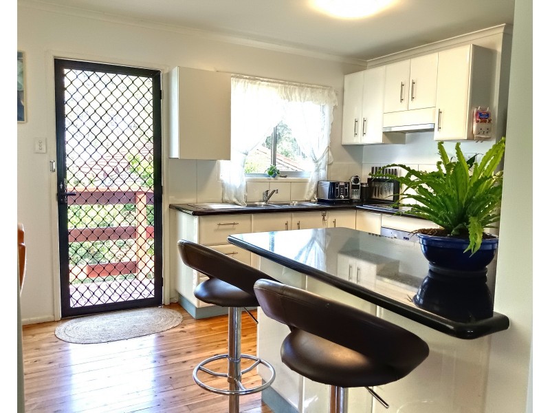 9 Perulpa Street, Coochiemudlo Island QLD 4184